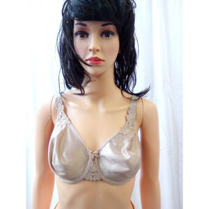 CHANTELLE BRASSIERE NEW NO TAG SIZE Small